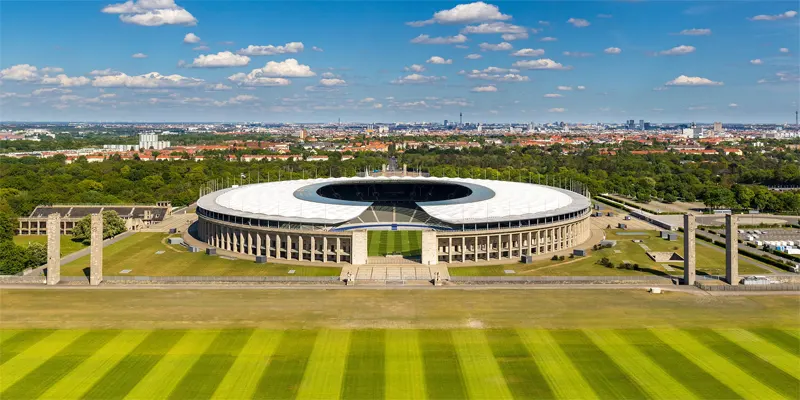 Olympiastadion: Berlin’s Iconic Legacy in Stone